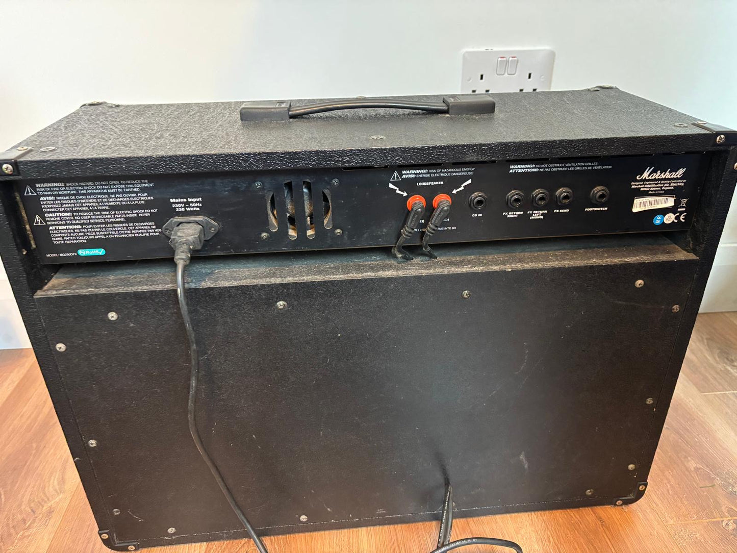 Marshall MRPEDL91004 Footswitch and a 2x50w MG250DFX amp (used)